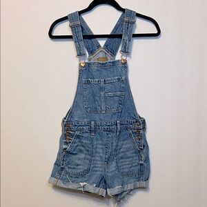 American Eagle Denim shorts tomgirl Overalls size XS